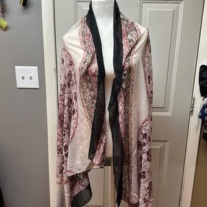 Pretty Persuasions Shaw/Wrap/Scarf